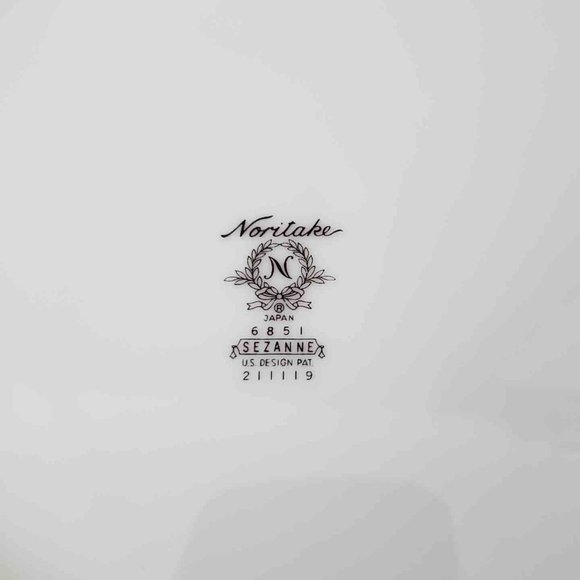 Noritake Sezanne Dinner Plate #6851 White Japan 10.5" - Picture 2 of 2